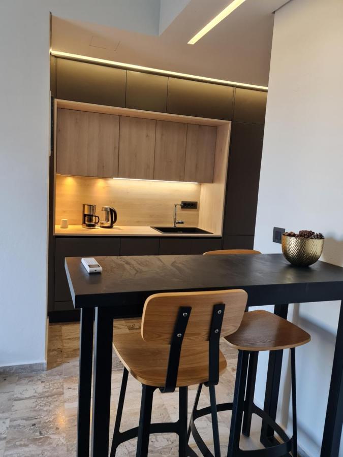 Sarri Appartments Apartment *